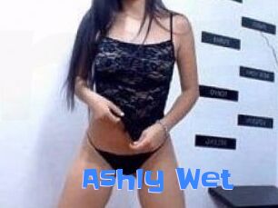 Ashly_Wet