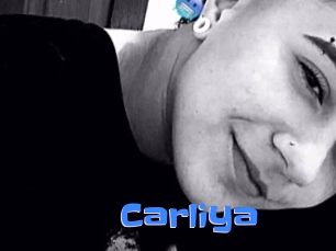 carliya Mausi Privat