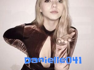 Danielle041