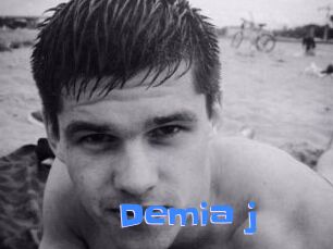 Demia_j