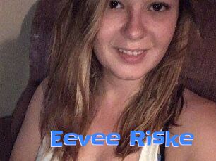 Eevee_Riske
