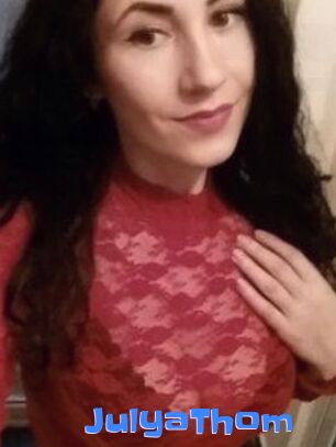 JulyaThom