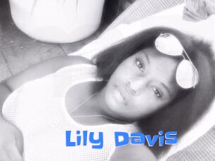 Lily_Davis