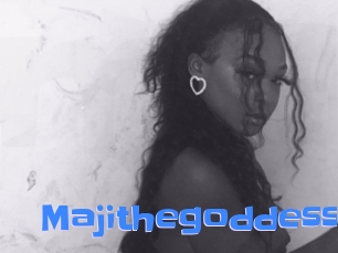 majithegoddess Mausi Privat