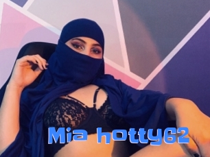 Mia_hotty62