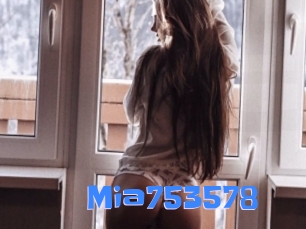 Mia753578