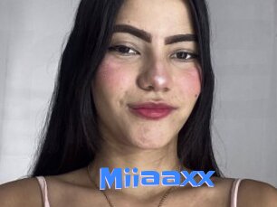 Miiaaxx