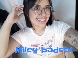 Miley_badcat