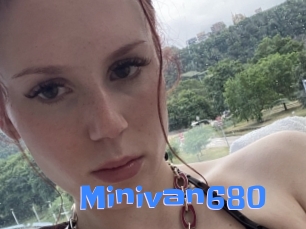 Minivan680