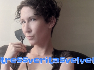 mistressveritasvelvet Mausi Privat