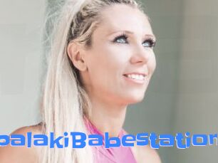 PeachesCapalakiBabestation