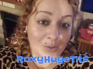 RoxyHugeTits