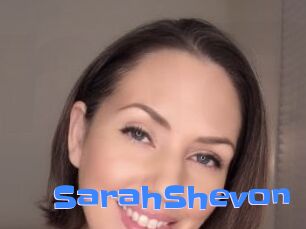 SarahShevon Mausi Privat