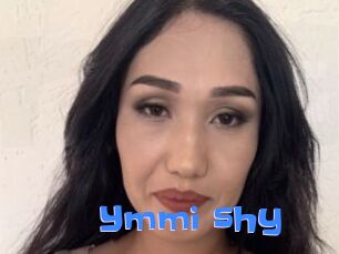Ymmi_shy