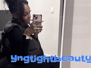 yngtightbeauty Mausi Privat